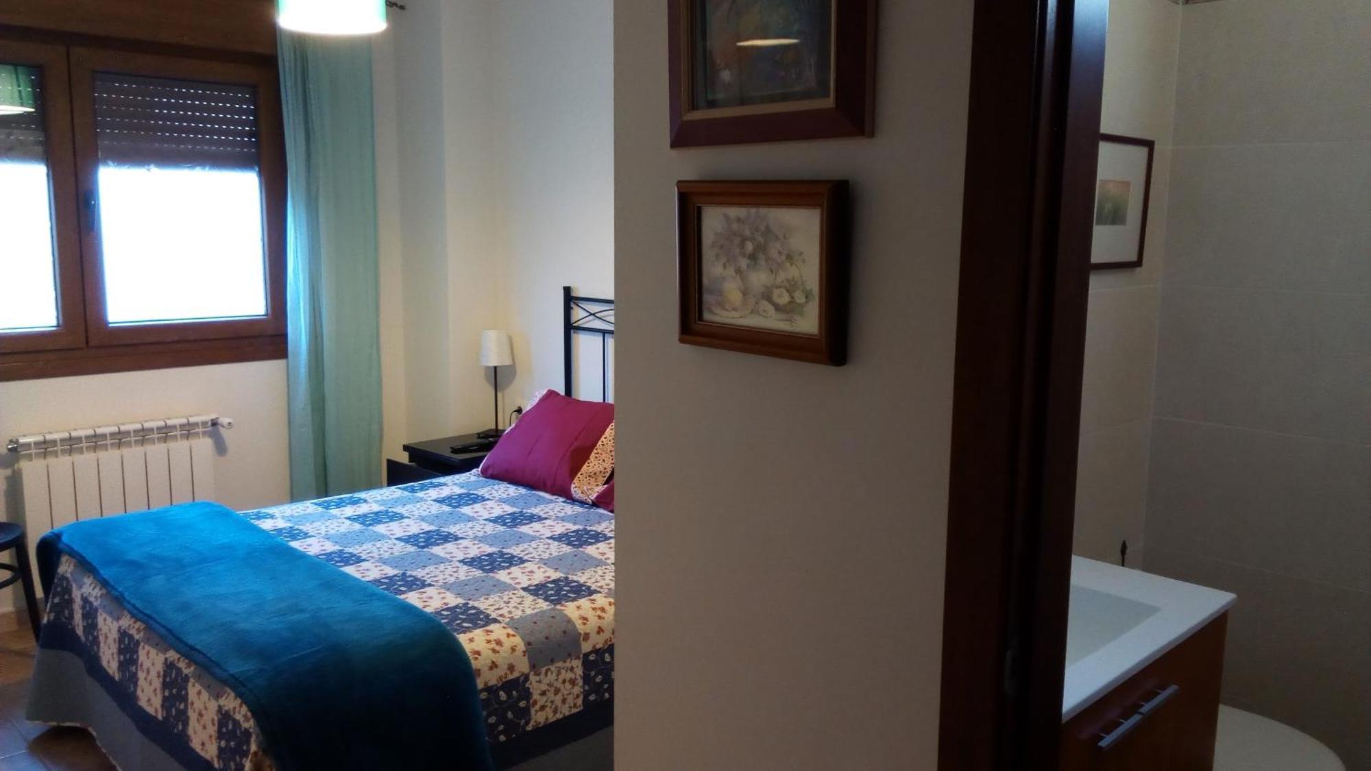 Rooms Peregrinos B Casa Alicia Rosal Εξωτερικό φωτογραφία