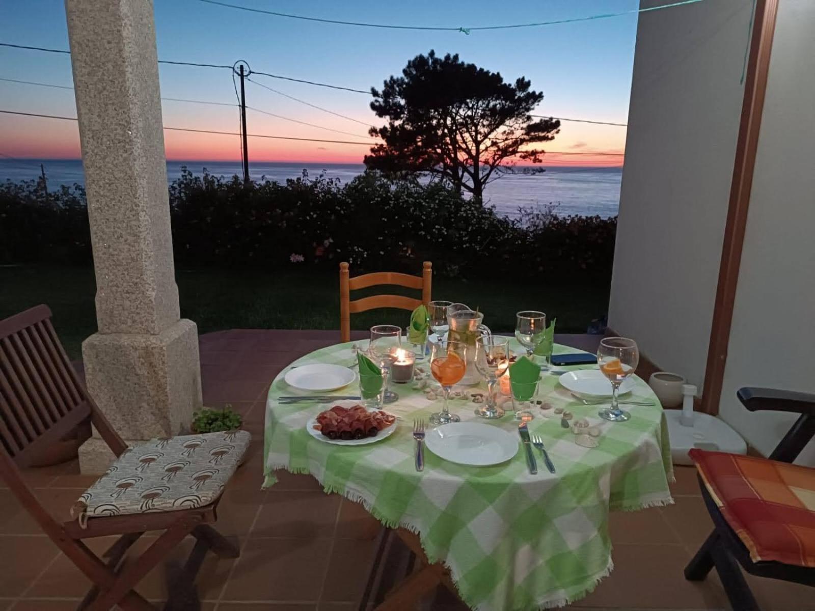 Rooms Peregrinos B Casa Alicia Rosal Εξωτερικό φωτογραφία