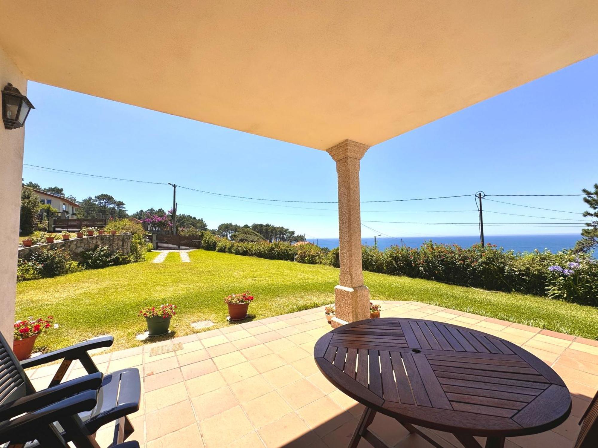 Rooms Peregrinos B Casa Alicia Rosal Εξωτερικό φωτογραφία