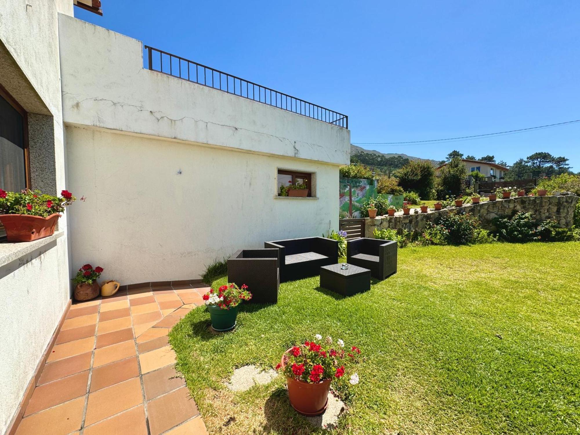 Rooms Peregrinos B Casa Alicia Rosal Εξωτερικό φωτογραφία