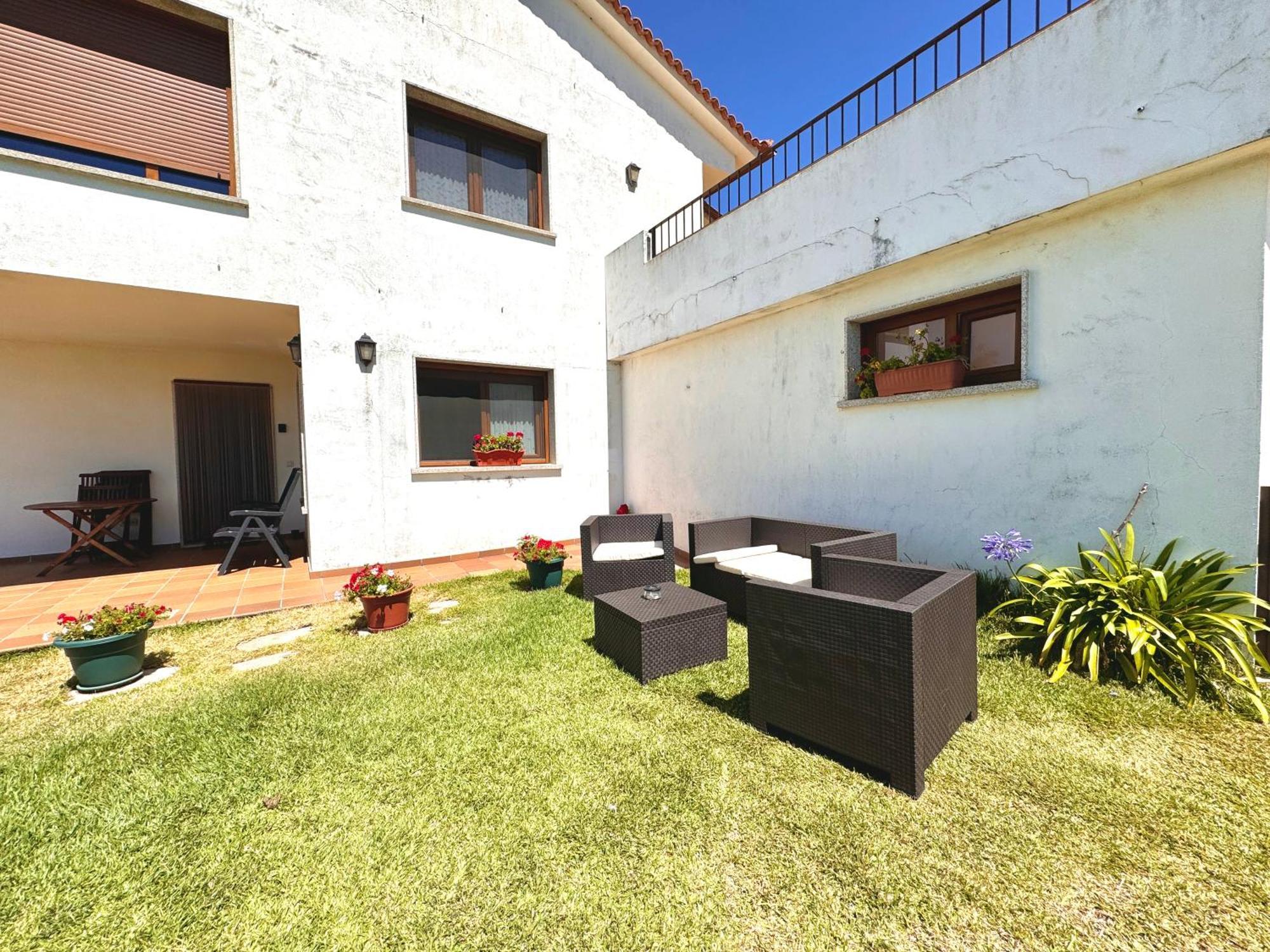 Rooms Peregrinos B Casa Alicia Rosal Εξωτερικό φωτογραφία
